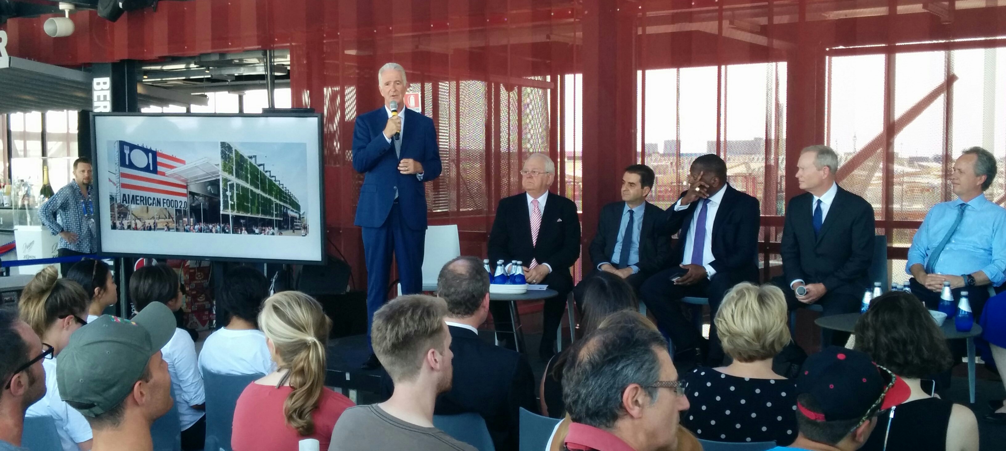 US mayors and Italian counterparts US Pavilion Milan Expo US mayors and their Italian counterparts took part in an open question and answer session in the US Pavilion, Milan Expo