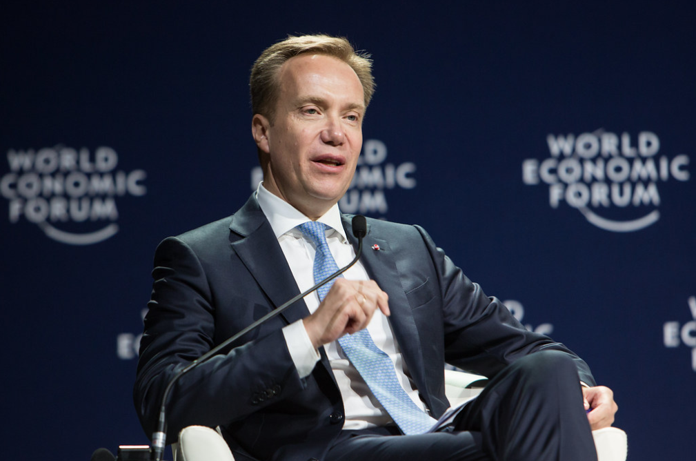 World Economic Forum / Sikarin Thanachaiary