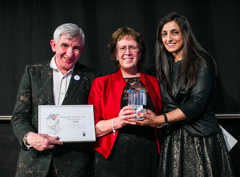 Blake (c) flanked by her team, Mick Ward and Pria Bhabra
