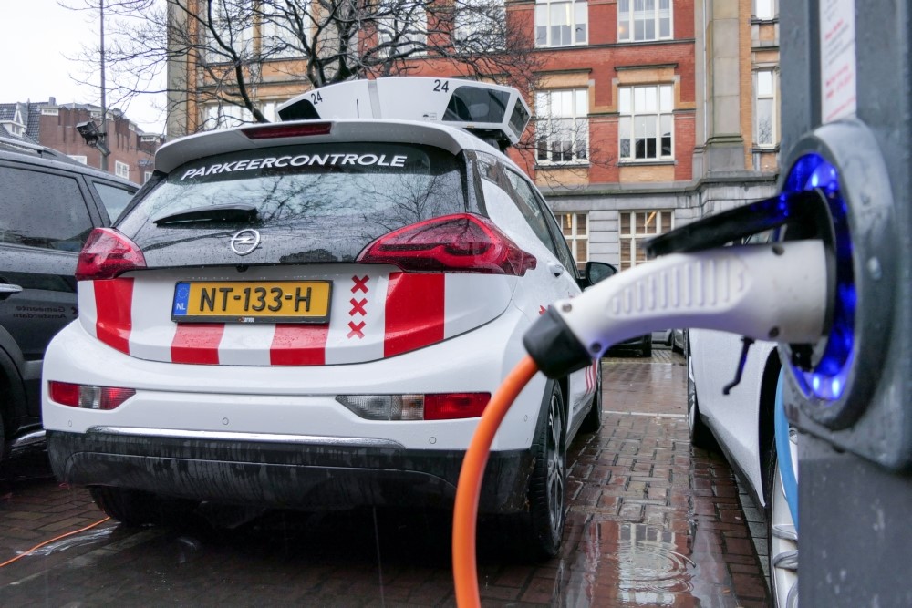 Fast Facts Electric vehicle charging
