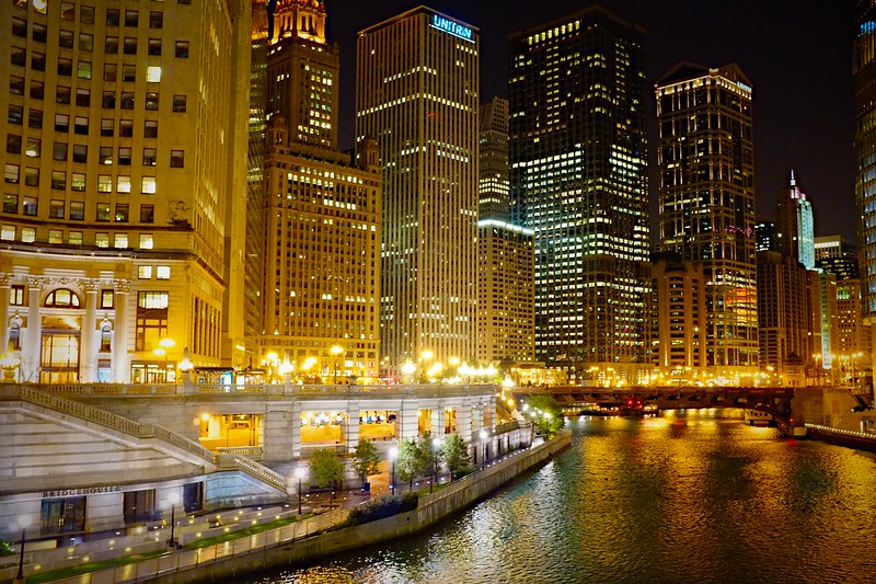 Chicago wraps up US$160-million streetlight project