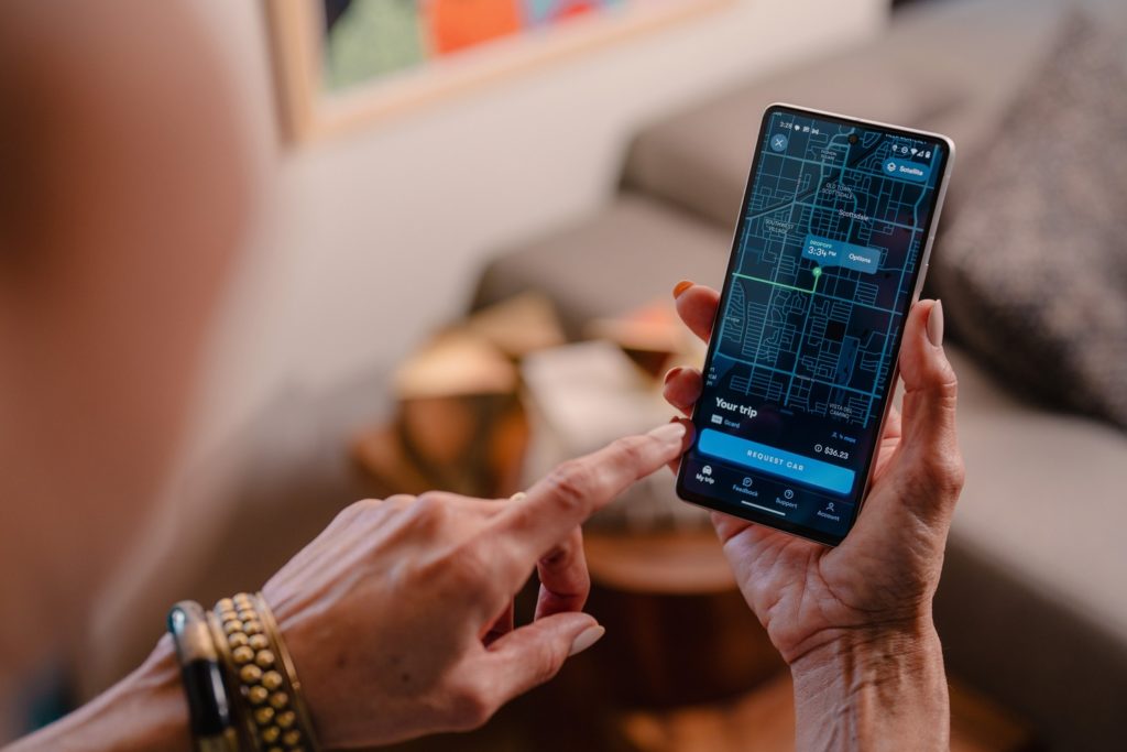 Arizona city first to integrate Waymo AVs into transit - Cities Today